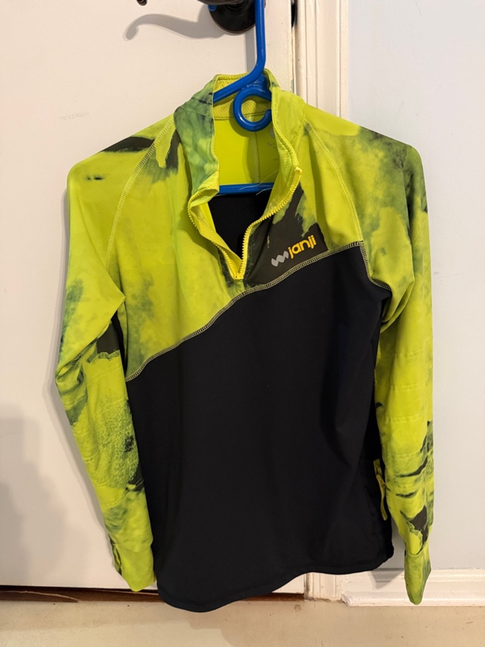 Janji Men’s Neon Lime and Black running quarter zip with thumb holes